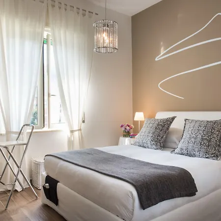 La Maison Des Le Monde 4*