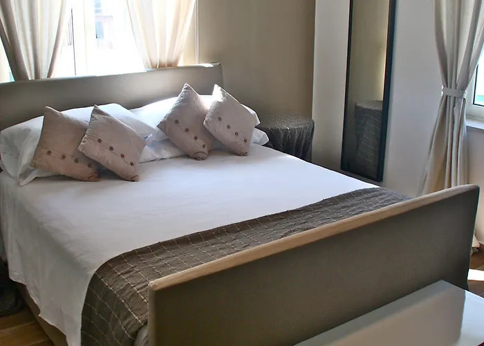 La Maison Des Le Monde 4*