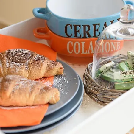 La Maison Des Le Monde