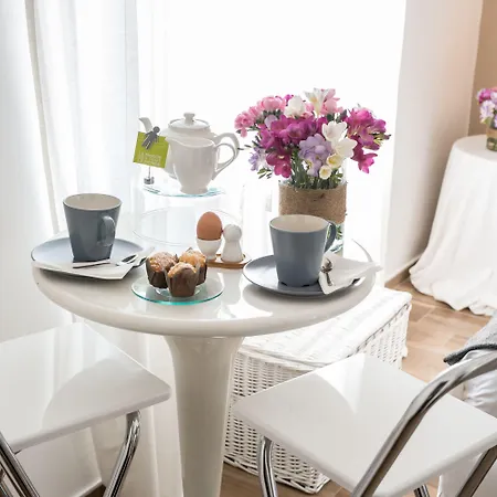 La Maison Des Le Monde Affittacamere 4*