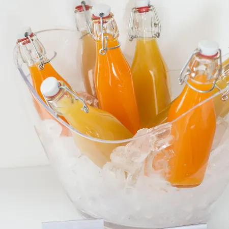 La Maison Des Tout Le Monde