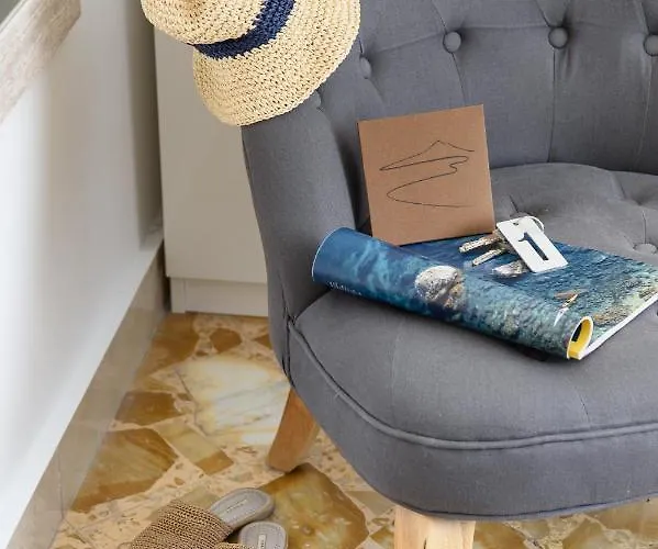 La Maison Des Le Monde Penzion