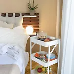 Konukevi La Maison Des Le Monde